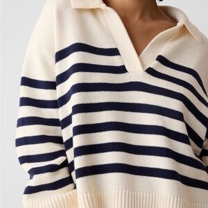 GAP 24/7 Split Hem Polo Sweater